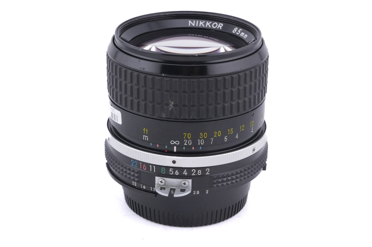 Nikon 85mm f2 Nikkor AI