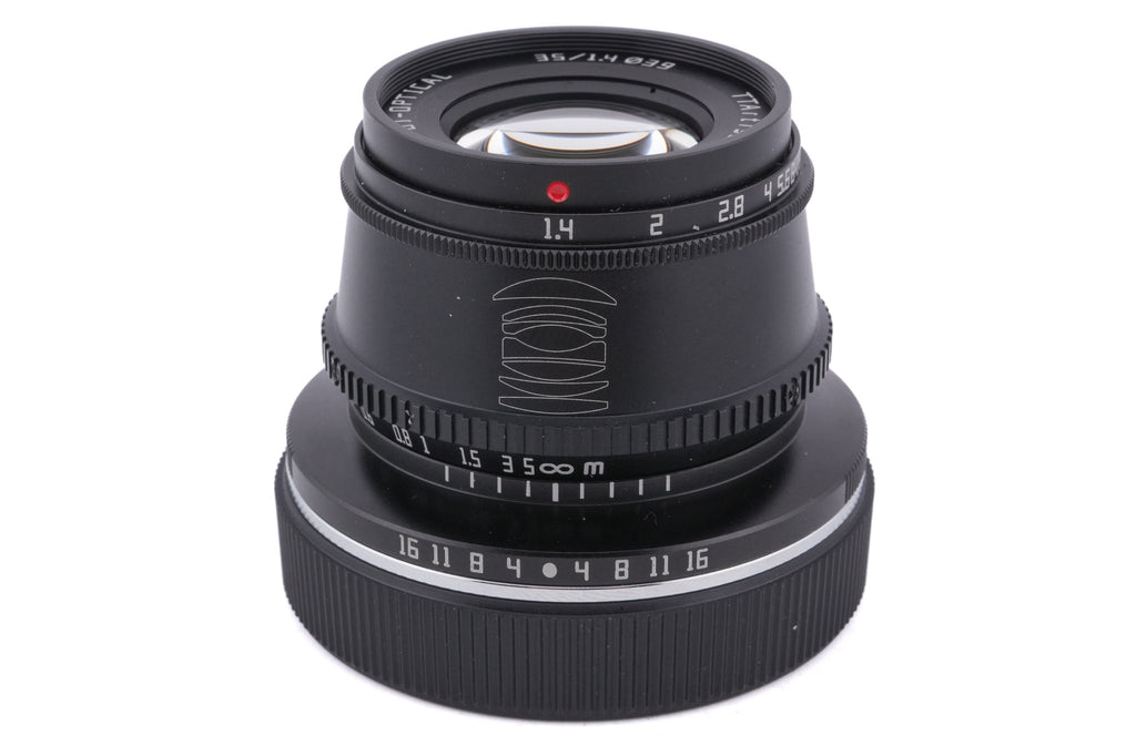 TTArtisan 35mm f1.4