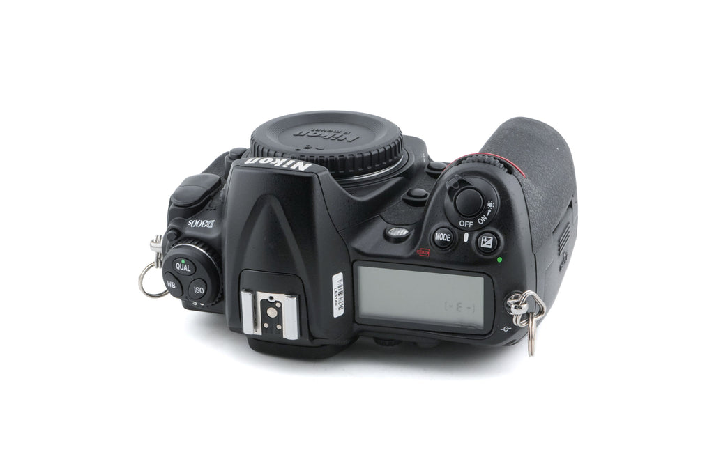 Nikon D300S