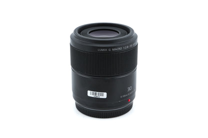 Panasonic 30mm f2.8 G Macro ASPH. Mega O.I.S.
