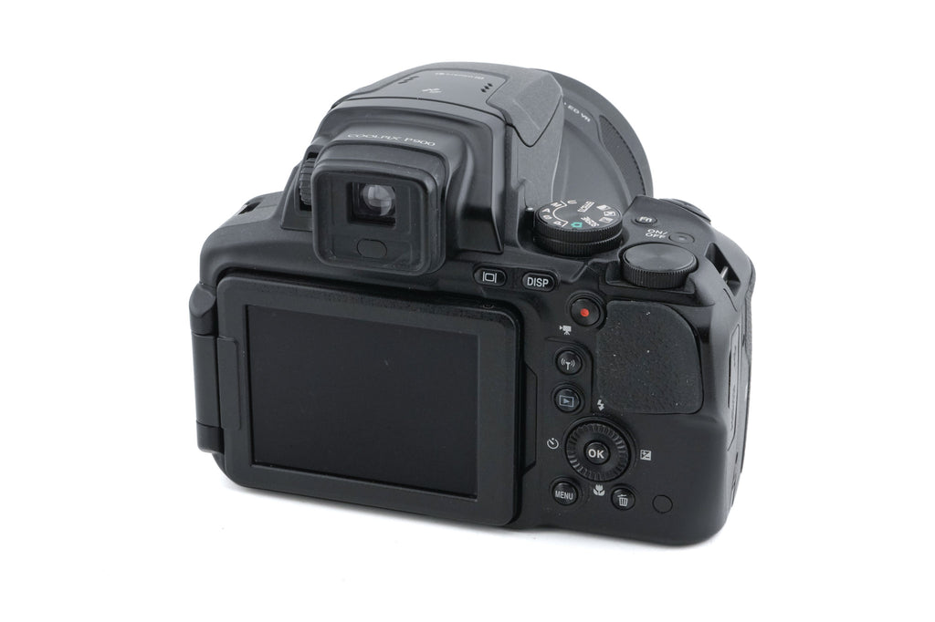 Nikon Coolpix P900