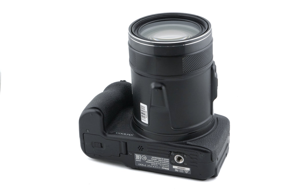 Nikon Coolpix P900