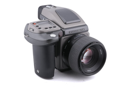 Hasselblad H2 + HM 16-32 Film Magazine + 80mm f2.8 HC + HV 90x Viewfinder