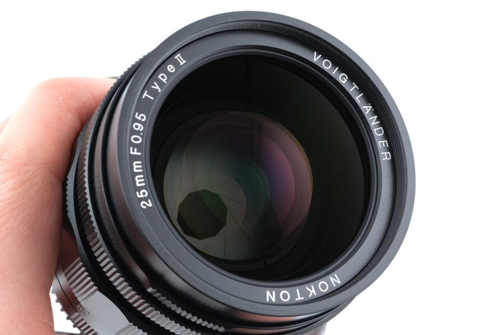 Voigtländer 25mm f0.95 Nokton Type II