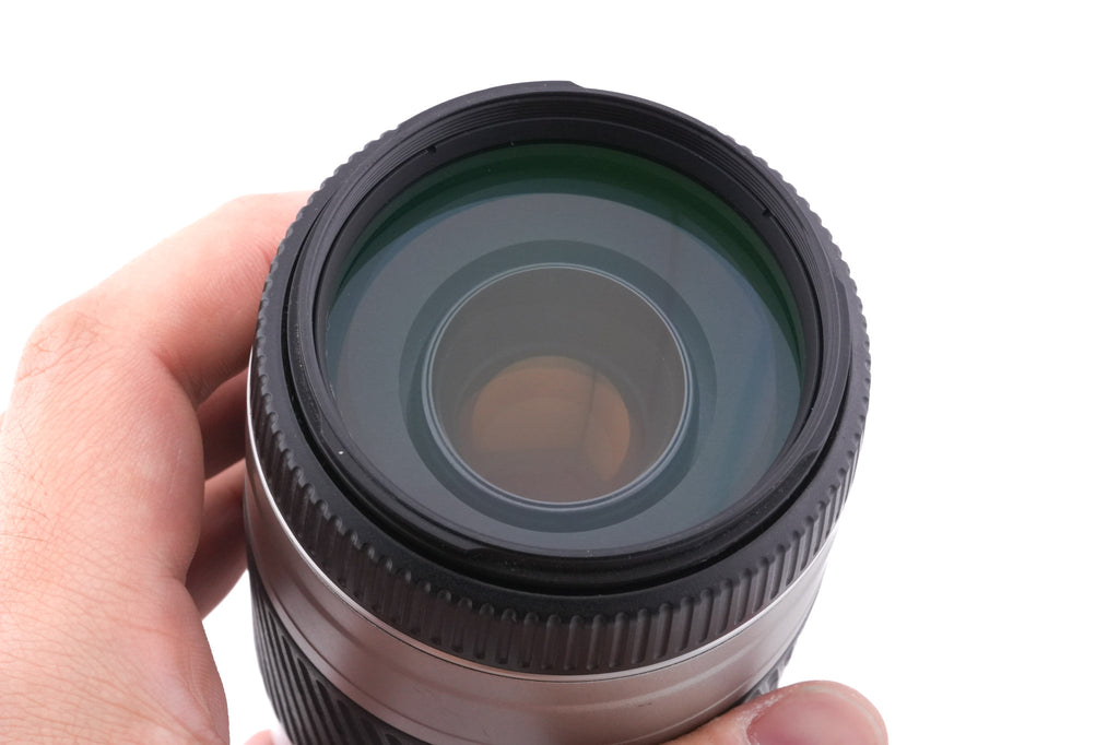 Minolta 75-300mm f4.5-5.6 AF Zoom