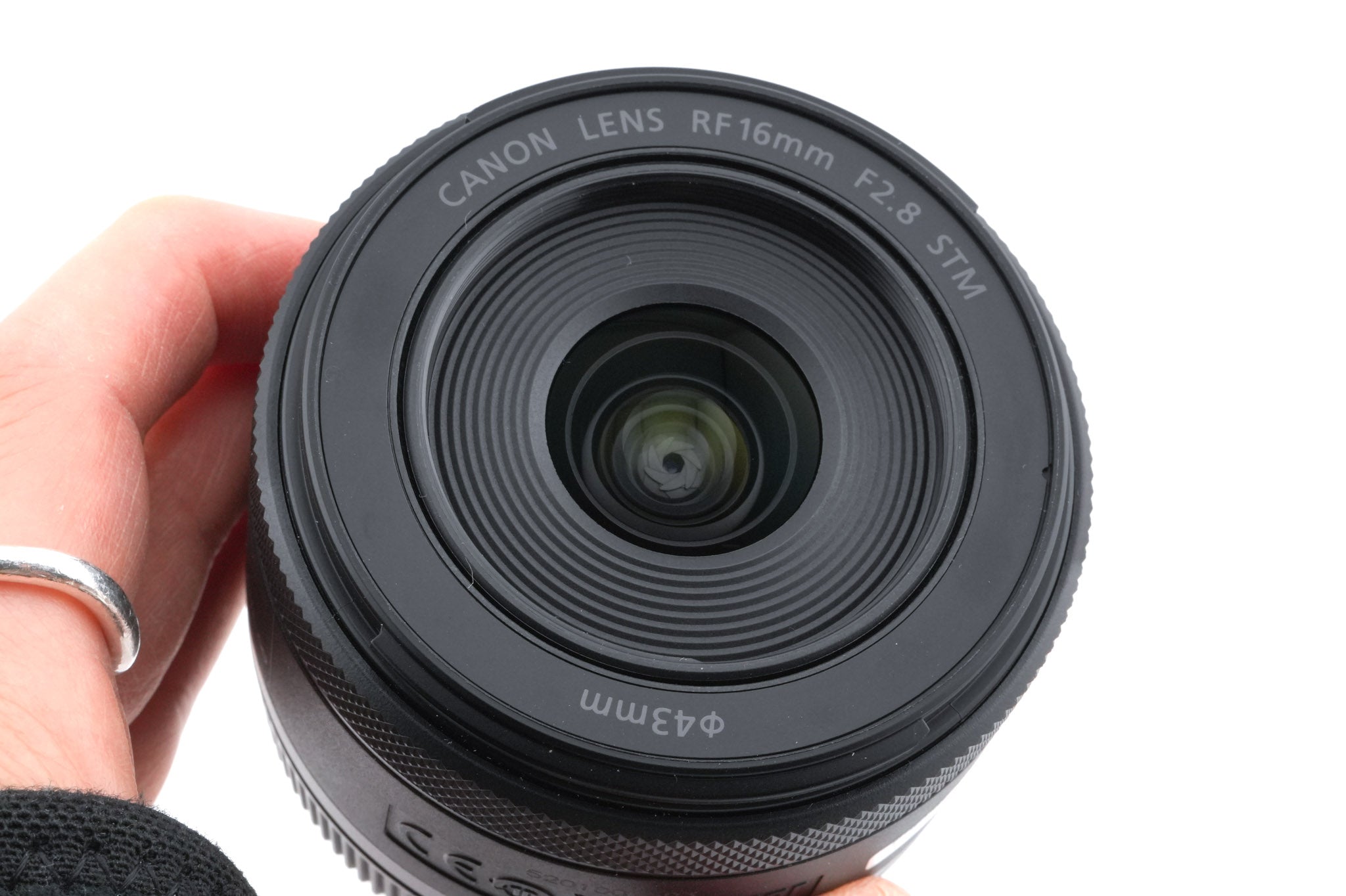 Canon 16mm f2.8 STM