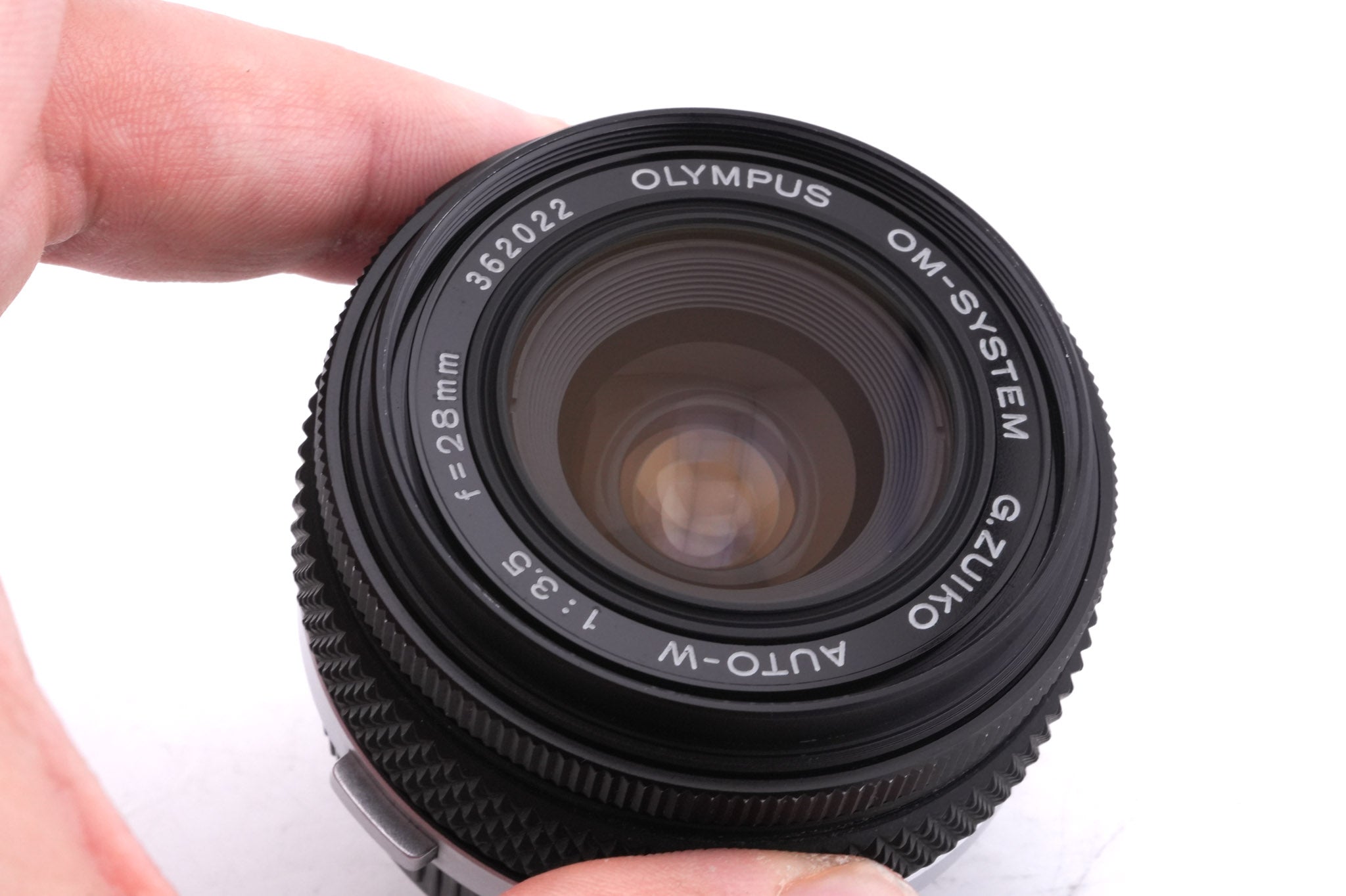 Olympus 28mm f3.5 G.Zuiko Auto-W