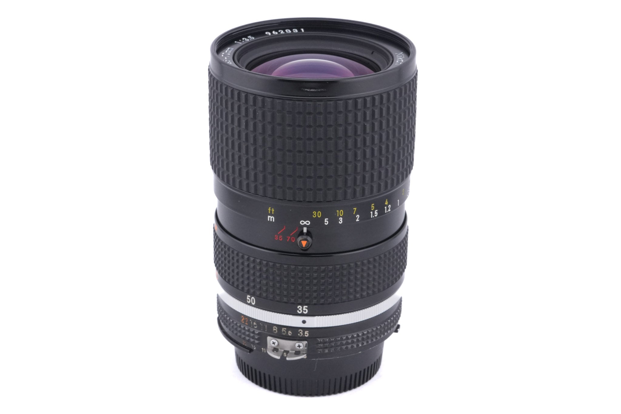 Nikon 35-70mm f3.5 Zoom-Nikkor AI-S