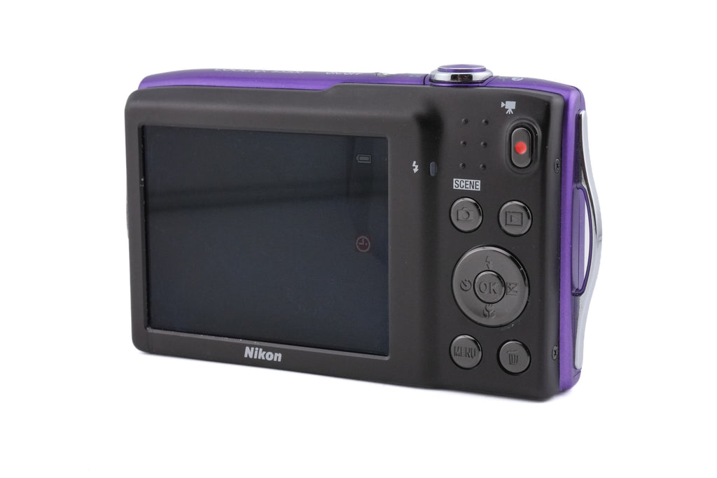 Nikon Coolpix S3300
