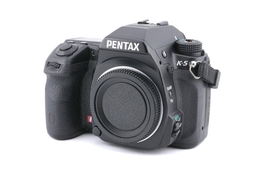 Pentax K-5 - Camera