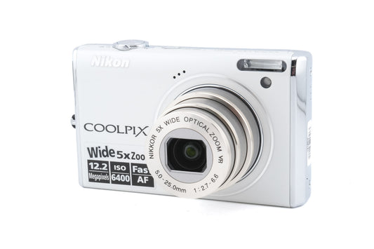 Nikon Coolpix S640 - Camera