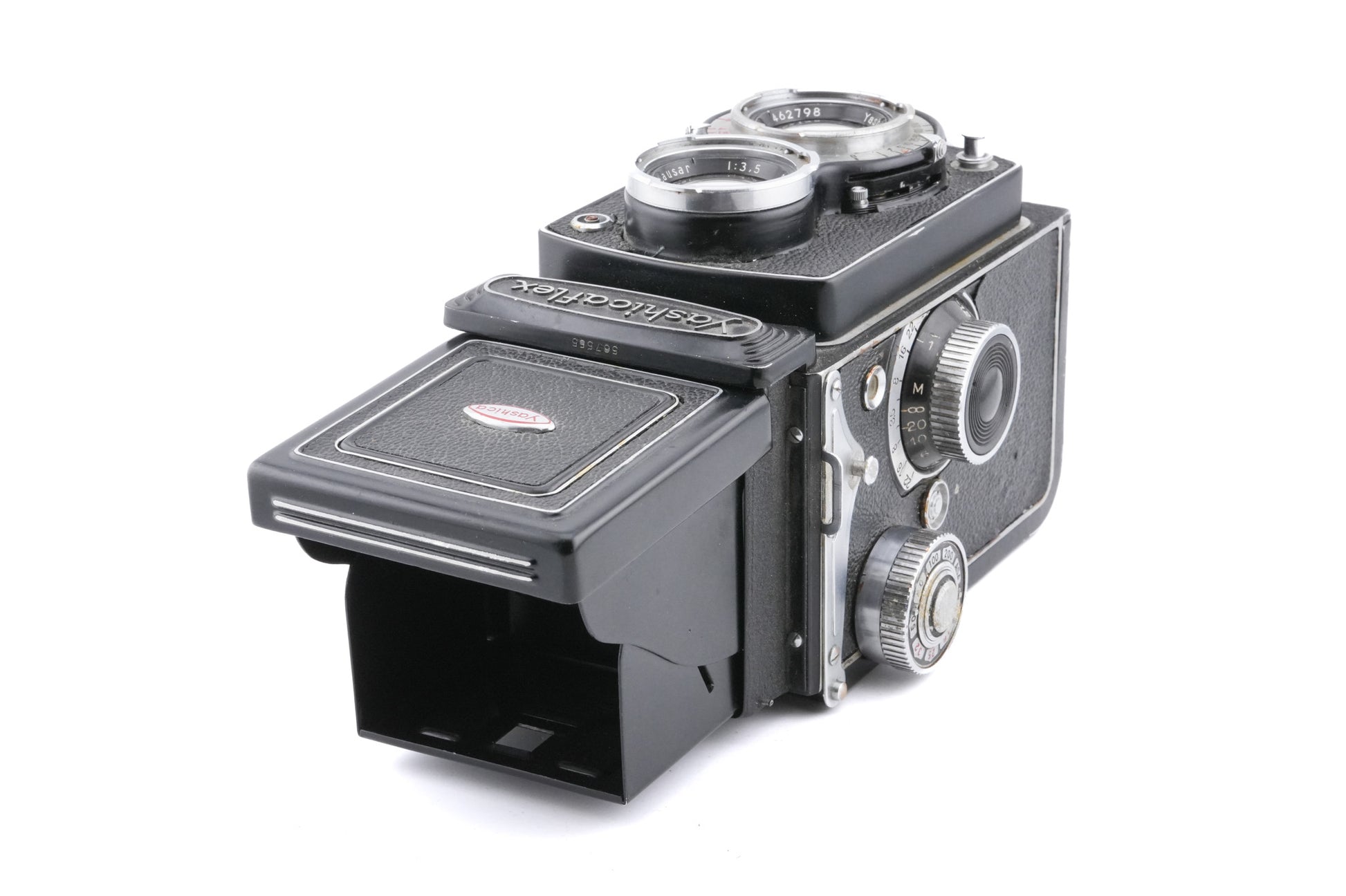 Chasing a Classic from Yashica – Yashica Flex AS-II | Chasing Classic Cameras with Chris Chasing a Classic from Yashica – Yashica Flex AS-II | Chasing Classic Cameras with Chris