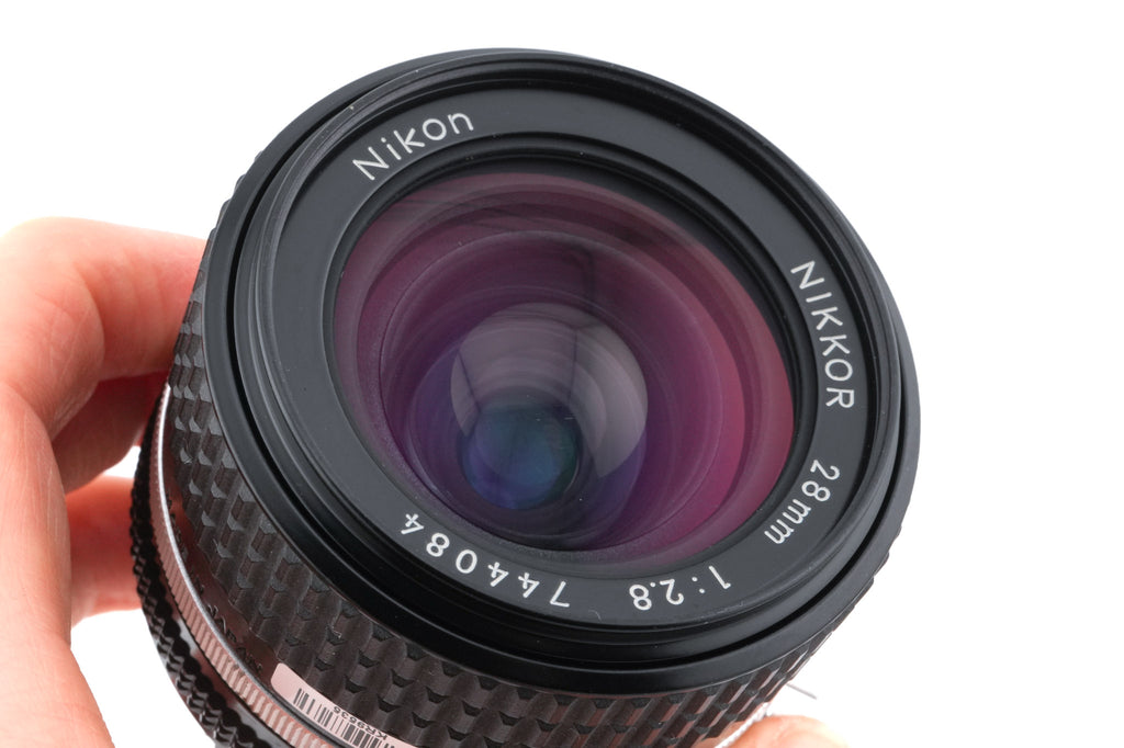 Nikon 28mm f2.8 Nikkor AI-S