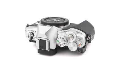 Olympus OM-D E-M10 Mark III