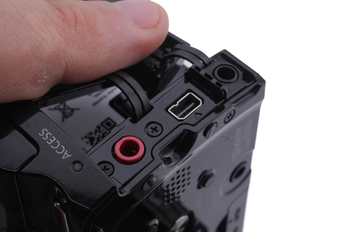 Canon Legria HF200