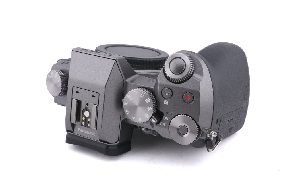 Panasonic Lumix DMC-G7