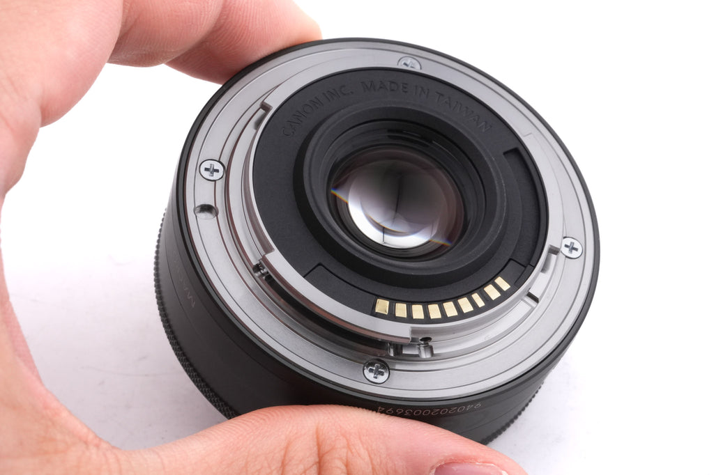Canon 22mm f2 STM