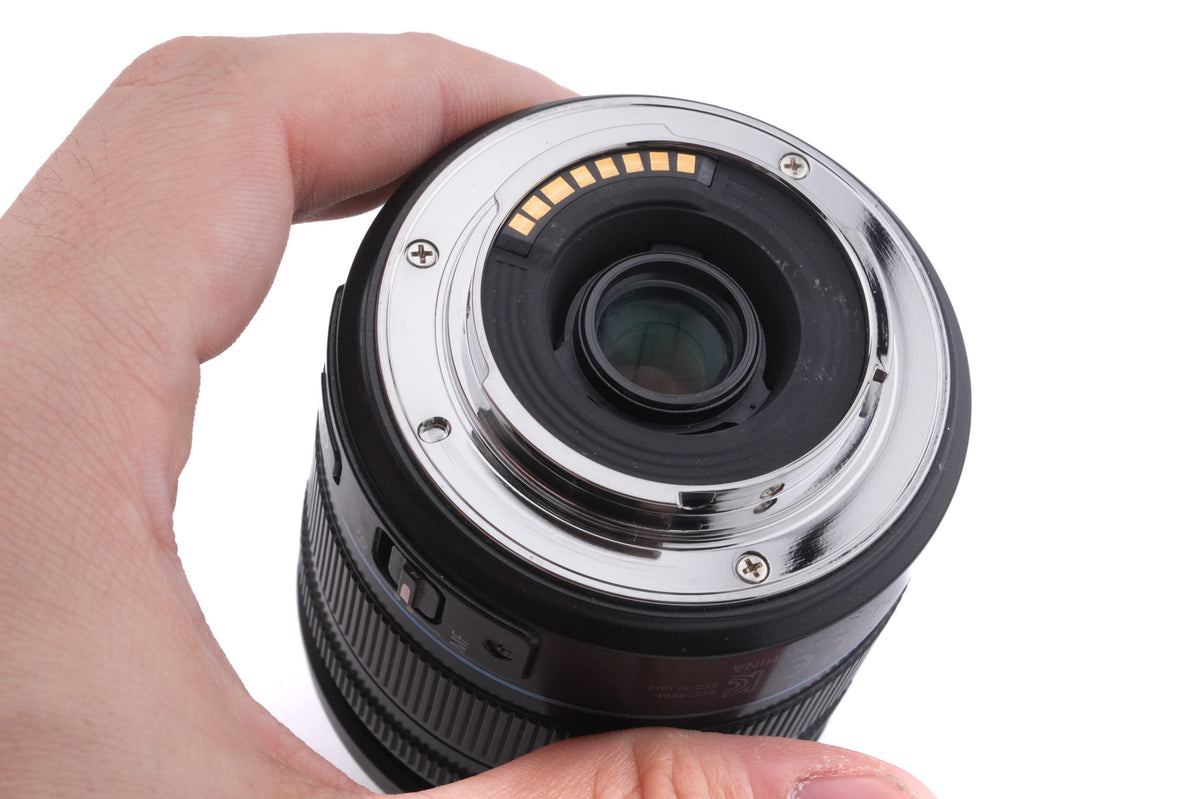 Samsung 18-55mm f3.5-5.6 III OIS i-Function