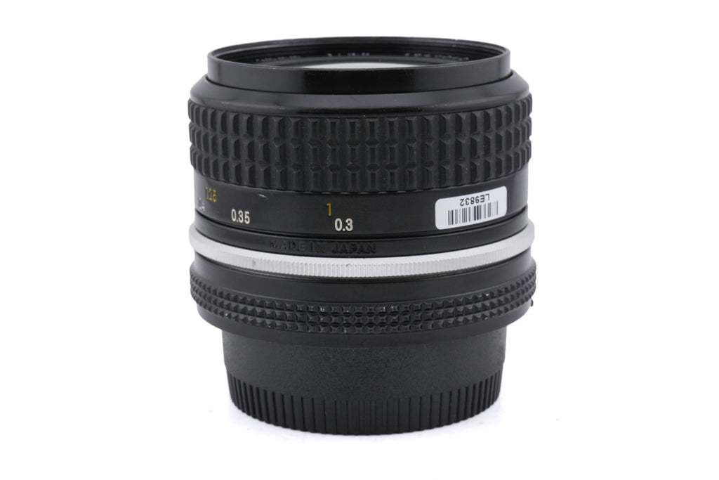 Nikon 28mm f3.5 Nikkor AI