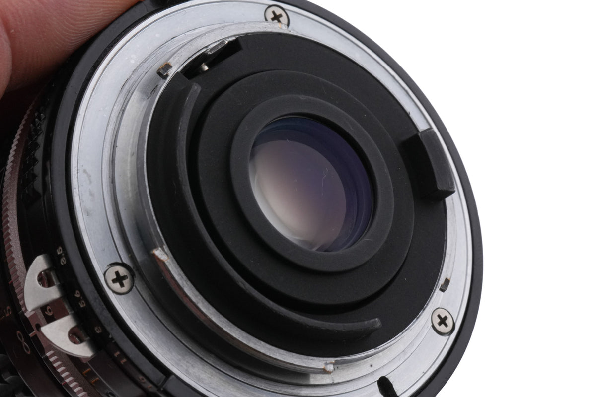 Nikon 28mm f3.5 Nikkor AI