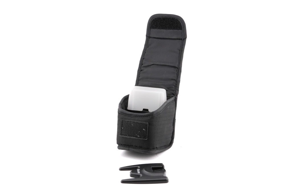 Nissin i40 Flash