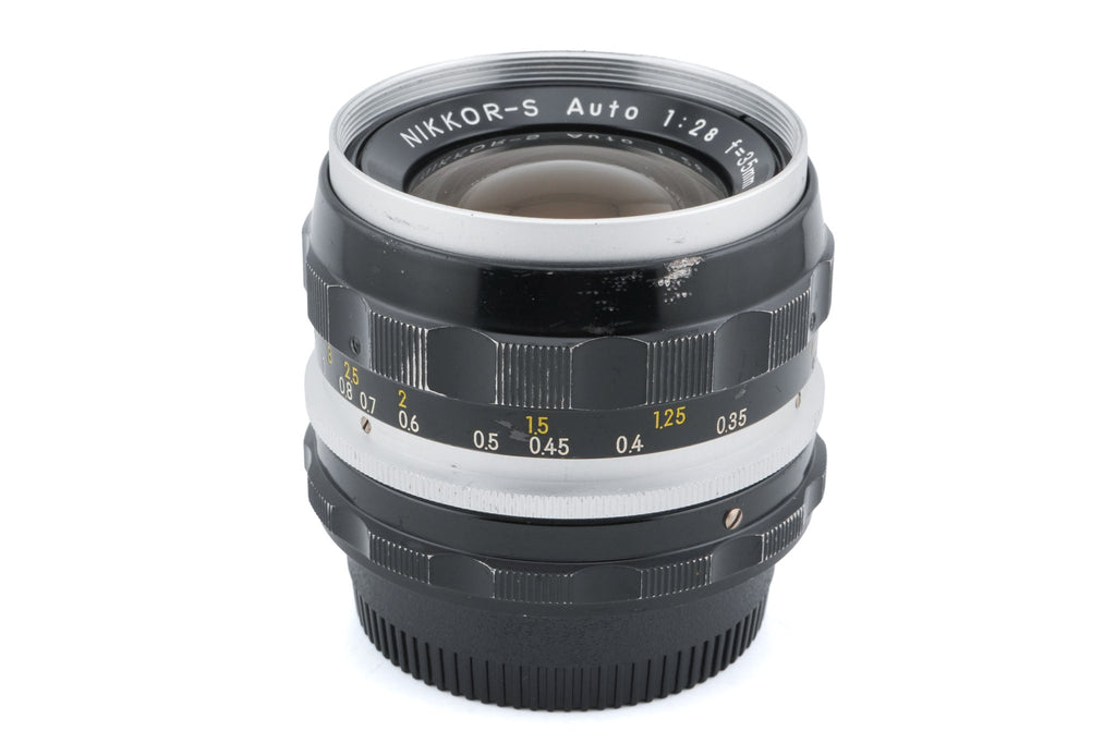 Nikon 35mm f2.8 Nikkor-S Auto Pre-AI