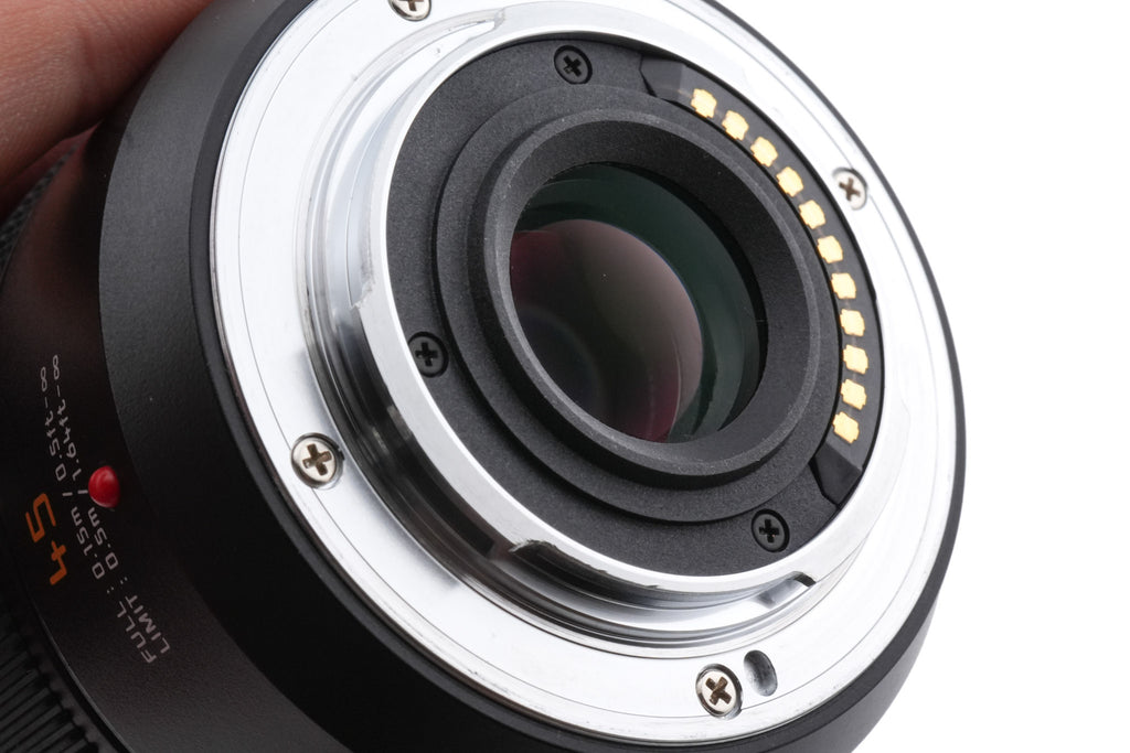 Panasonic 45mm f2.8 Leica DG Macro-Elmarit ASPH. MEGA O.I.S. (H-ES045)