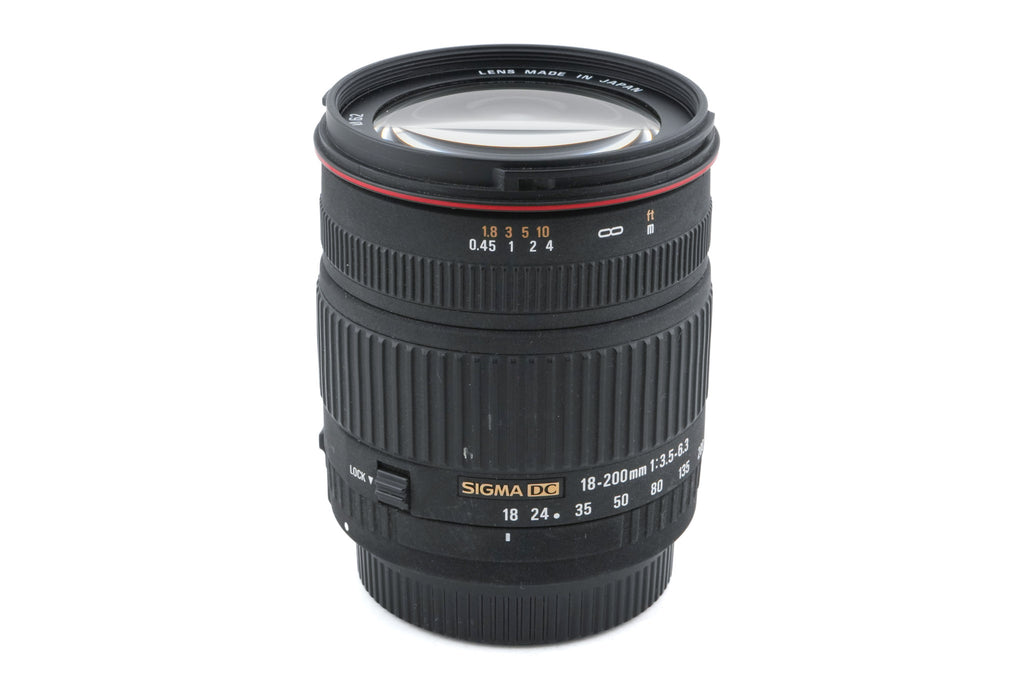Sigma 18-200mm f3.5-6.3 DC
