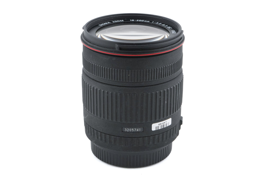 Sigma 18-200mm f3.5-6.3 DC