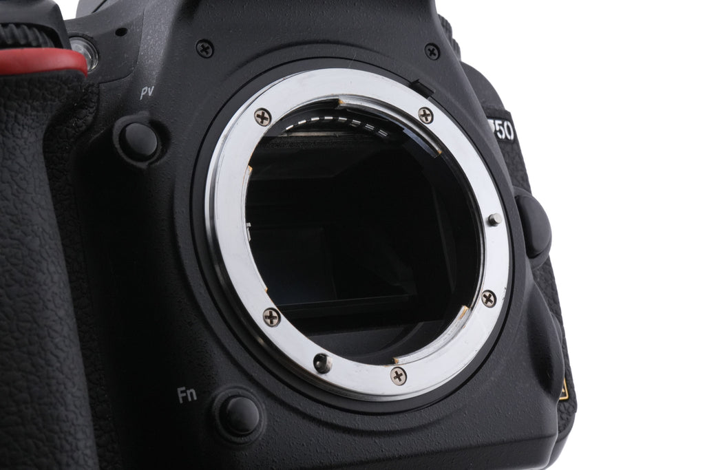 Nikon D750