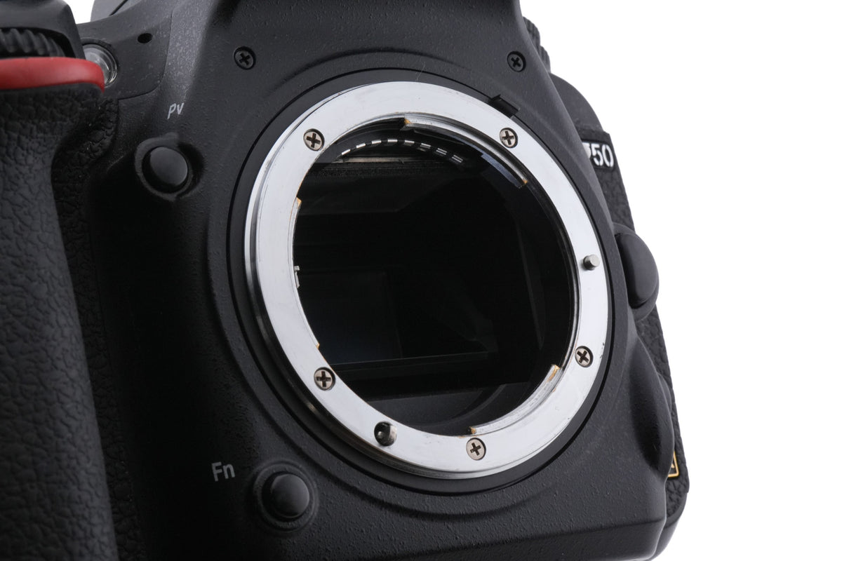 Nikon D750