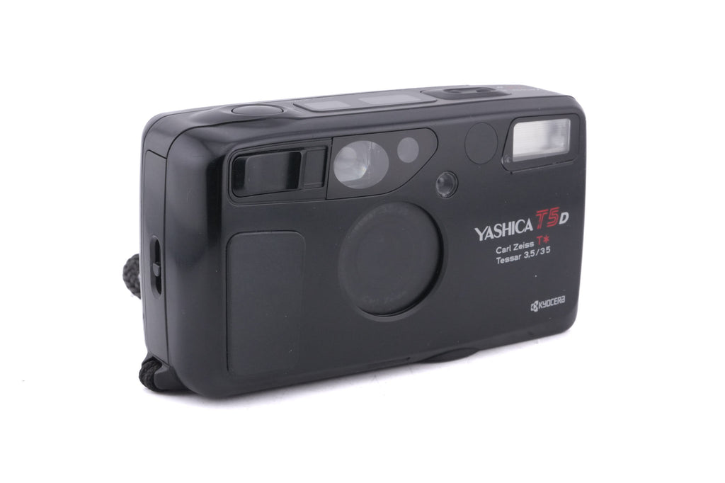 Yashica T5D