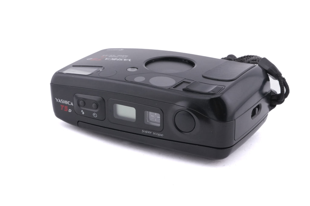 Yashica T5D