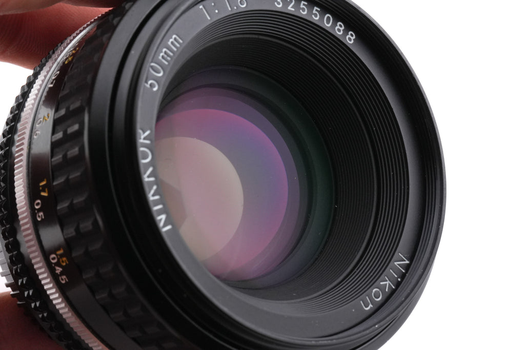 Nikon 50mm f1.8 Nikkor AI-S (Long Nose)