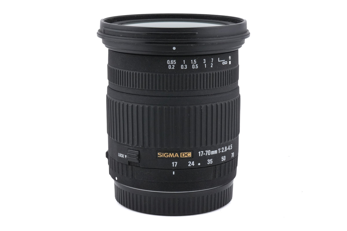 Sigma 17-70mm f2.8-4.5 DC Macro