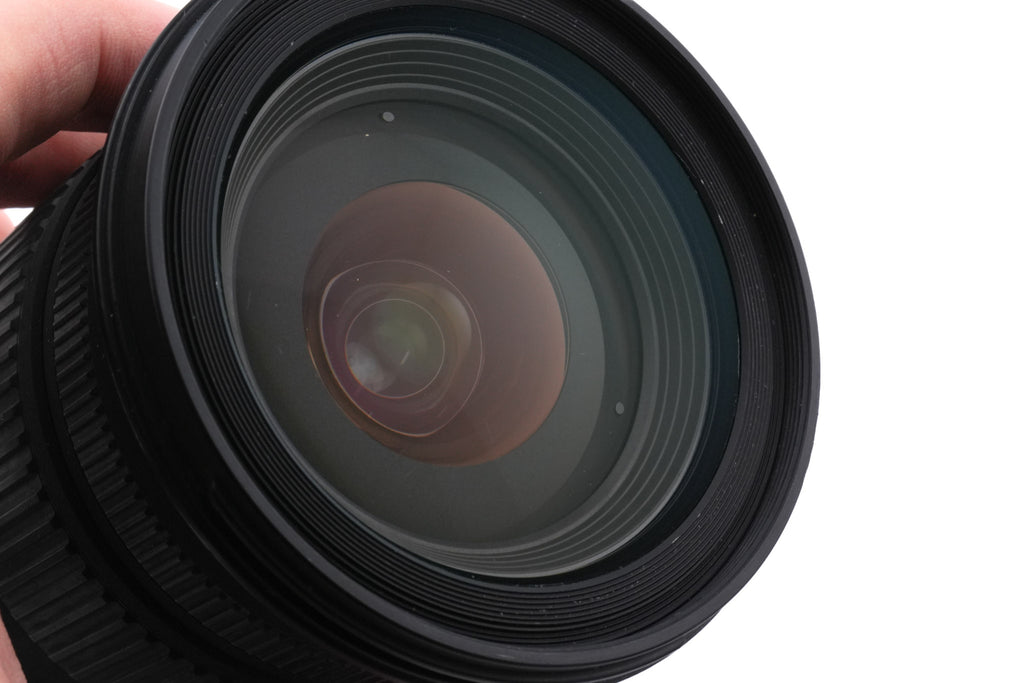 Sigma 17-70mm f2.8-4.5 DC Macro