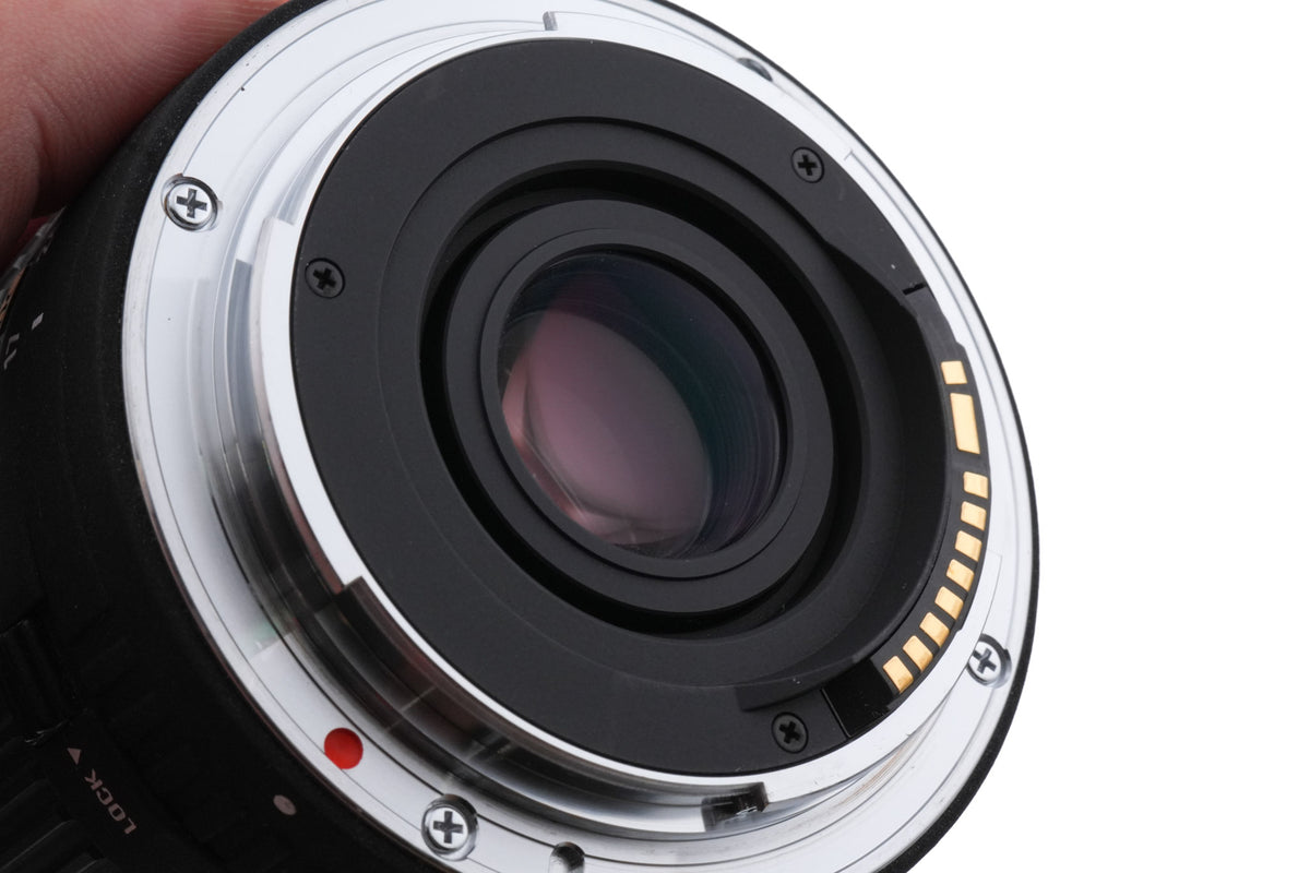 Sigma 17-70mm f2.8-4.5 DC Macro