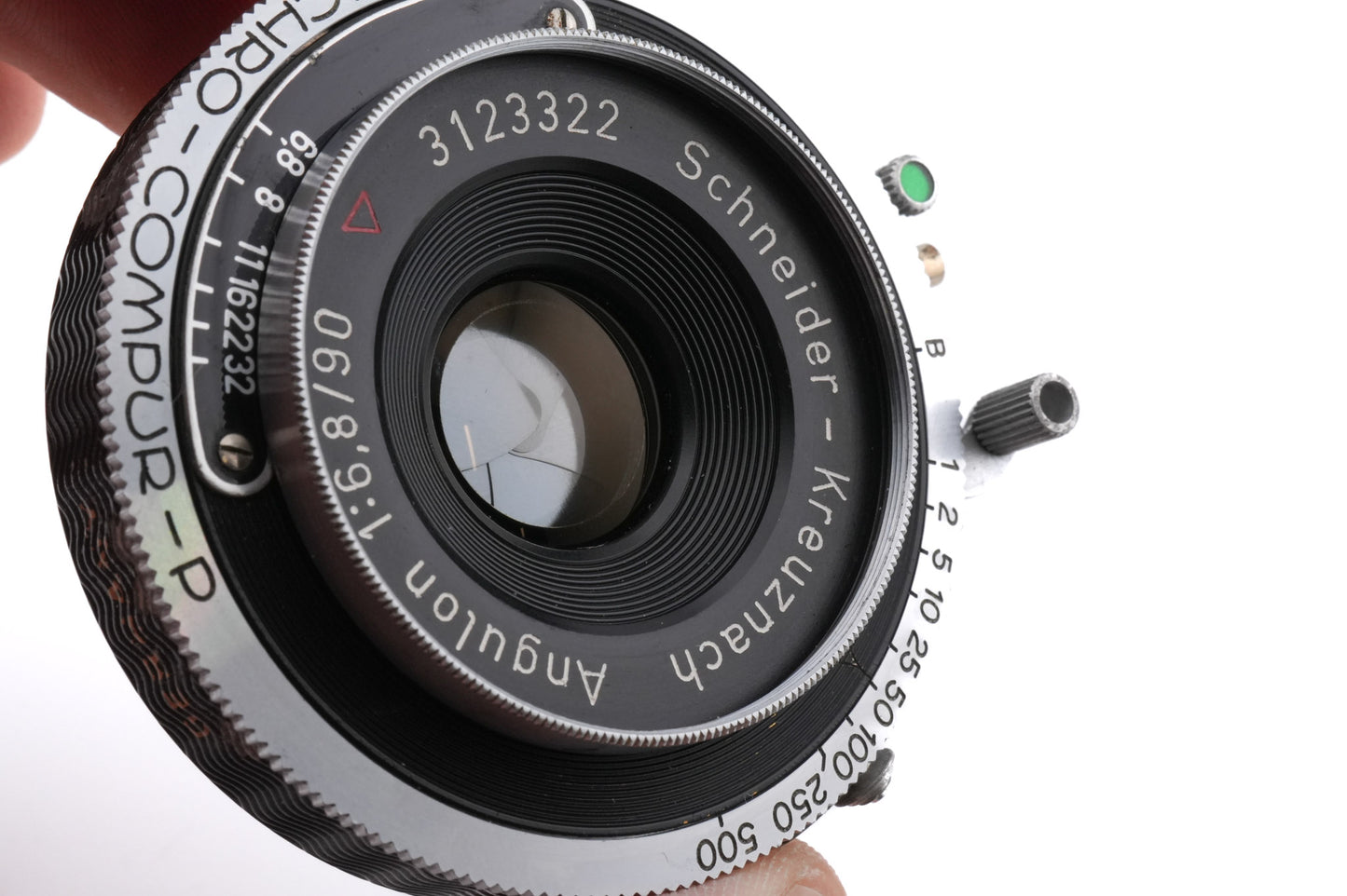 Schneider-Kreuznach 90mm f6.8 Angulon (Shutter)