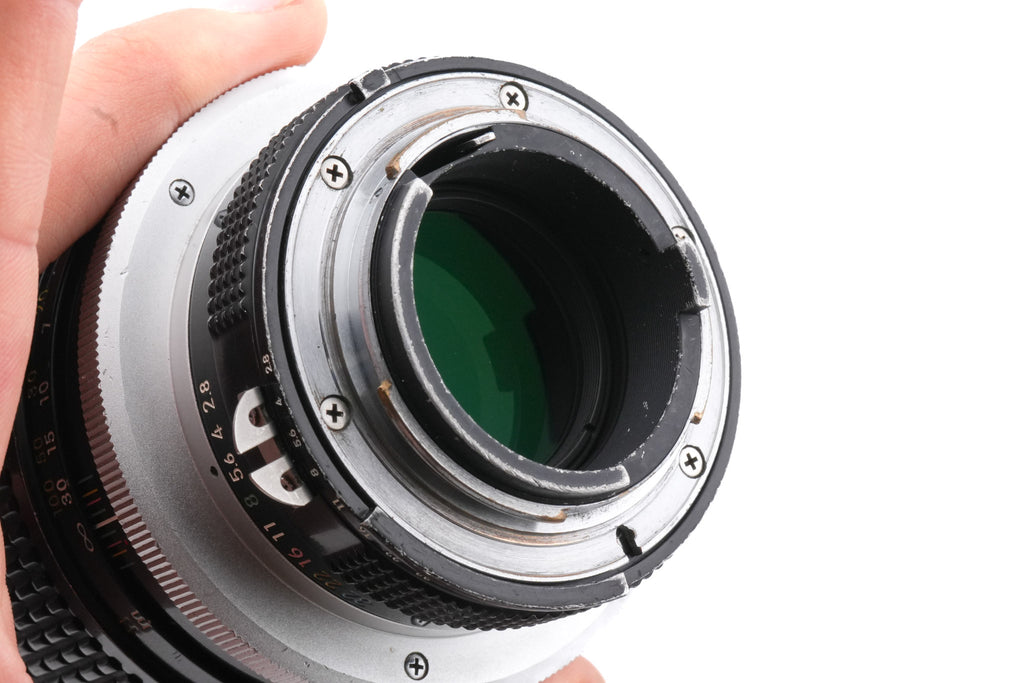 Nikon 180mm f2.8 Nikkor AI