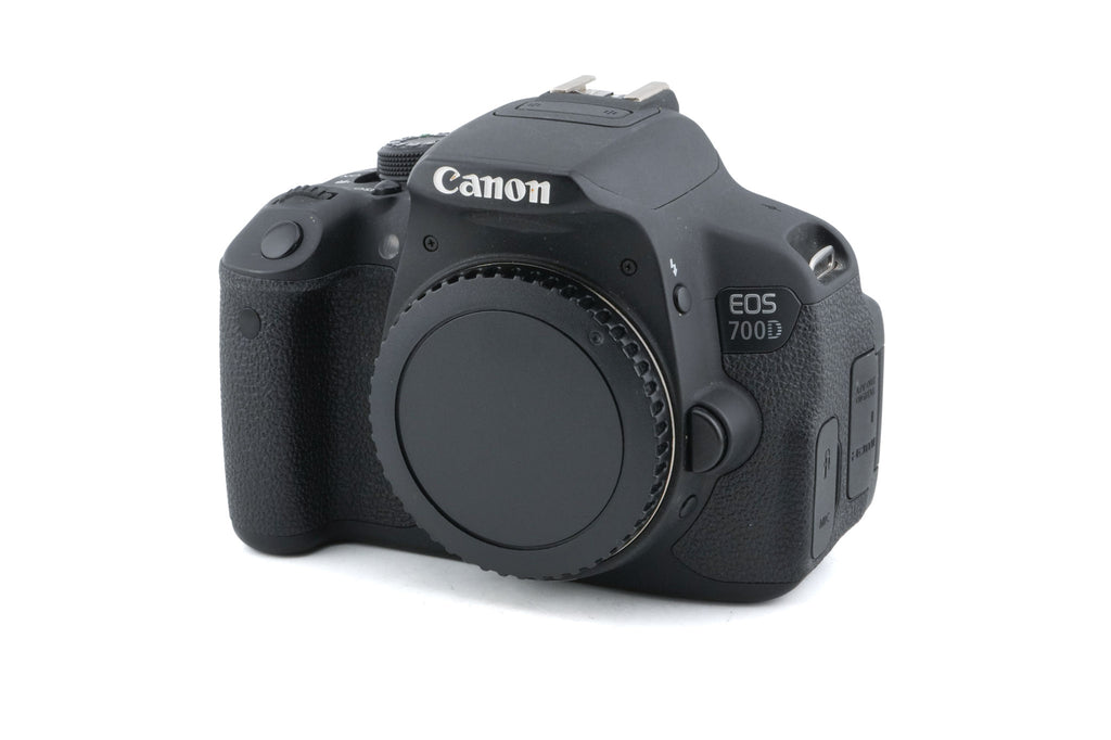 Canon EOS 700D