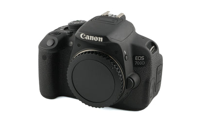 Canon EOS 700D