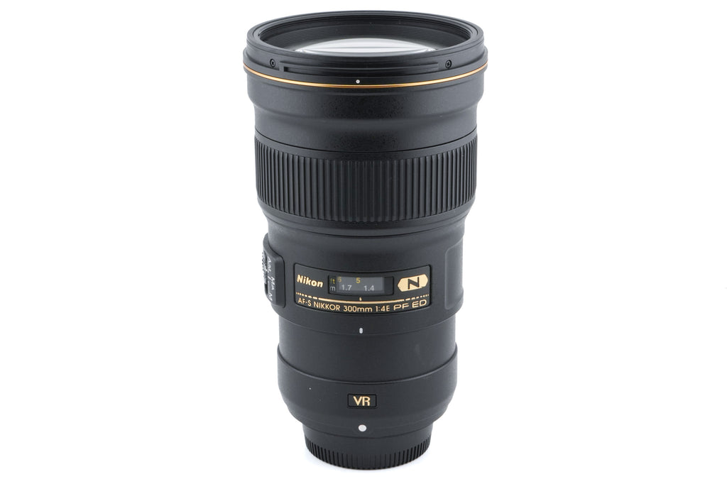 Nikon 300mm f4 AF-S Nikkor E PF ED N VR