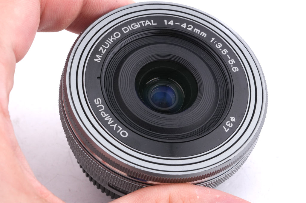 Olympus 14-42mm f3.5-5.6 M.Zuiko Digital EZ ED MSC