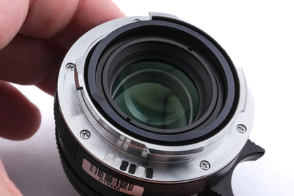 Leica 50mm f2.5 Summarit-M (11644) + Lens Hood (12459)