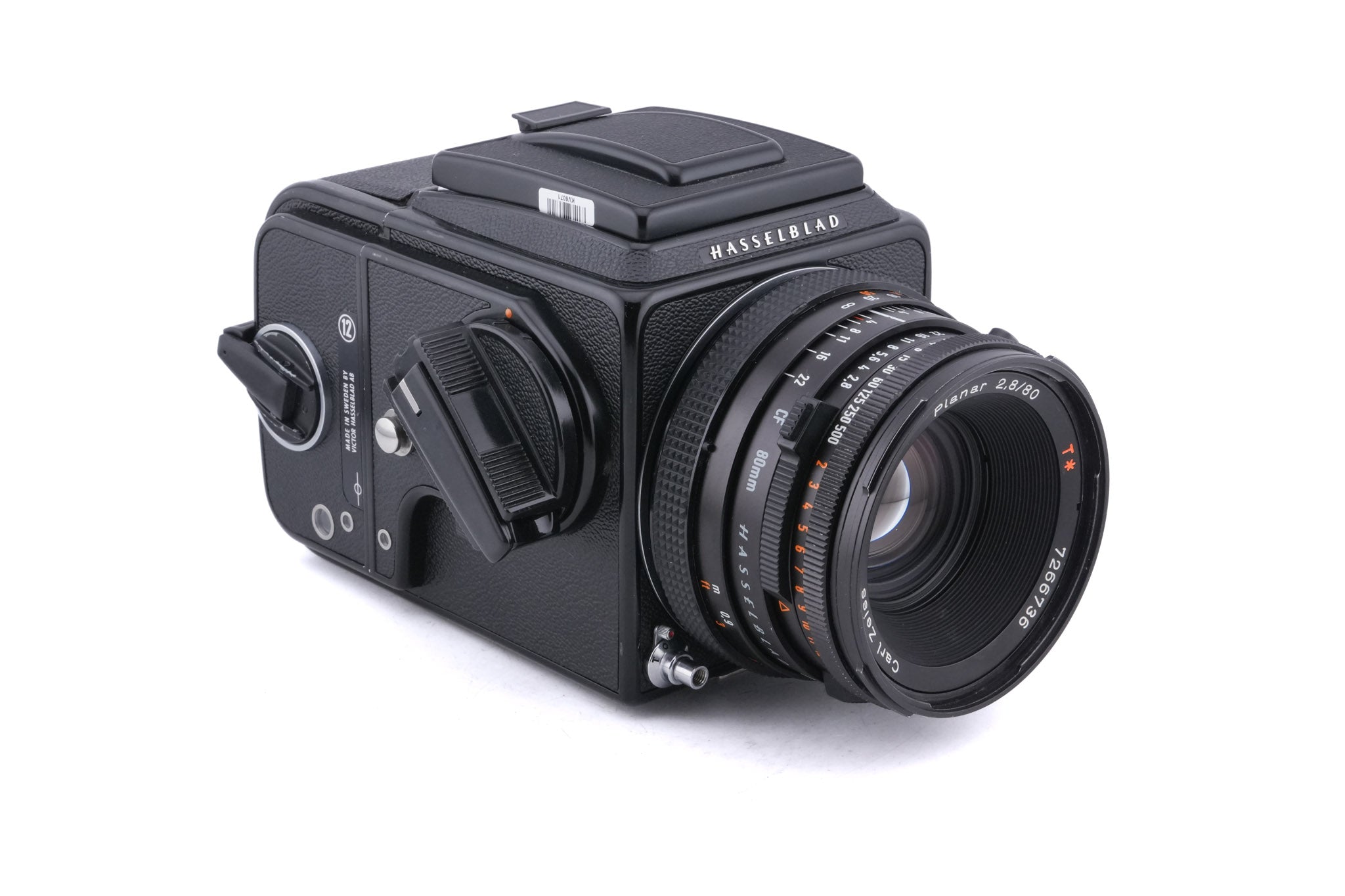 Hasselblad 500C/M (Black, 10170) + 80mm f2.8 Planar T* CF (20029) + Waist Level Finder (New / Black, 42323) + A12 Film Magazine (Black, 30147) + Standard Focusing Screen (42161)