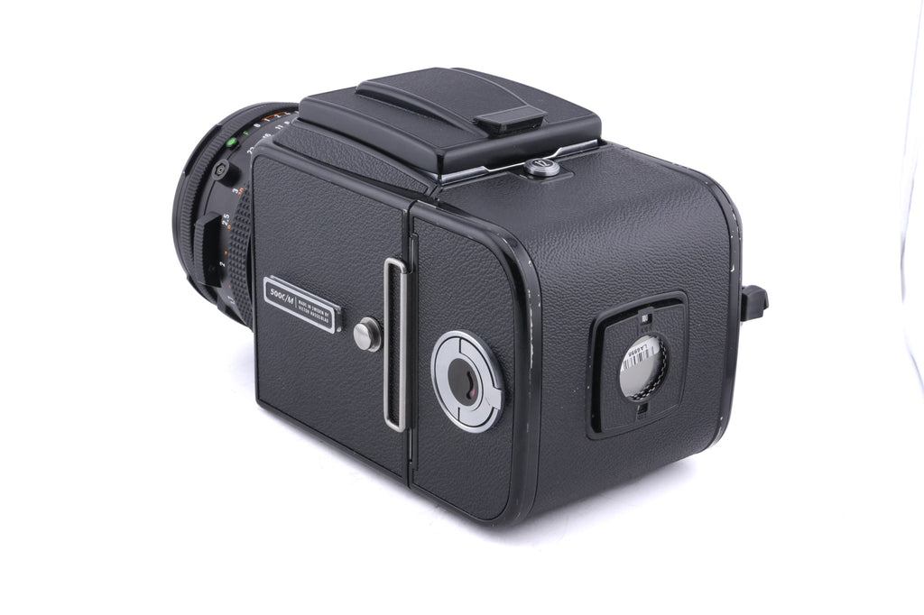 Hasselblad 500C/M (Black, 10170) + 80mm f2.8 Planar T* CF (20029) + Waist Level Finder (New / Black, 42323) + A12 Film Magazine (Black, 30147) + Standard Focusing Screen (42161)