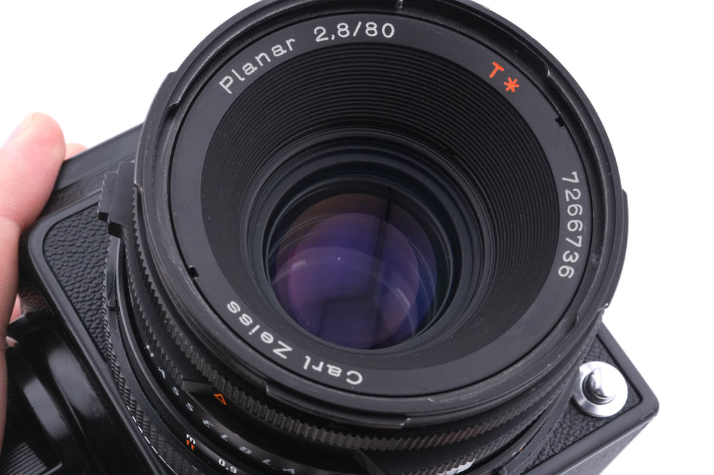 Hasselblad 500C/M (Black, 10170) + 80mm f2.8 Planar T* CF (20029) + Waist Level Finder (New / Black, 42323) + A12 Film Magazine (Black, 30147) + Standard Focusing Screen (42161)