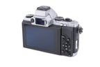 Olympus OM-D E-M5 + FL-LM2 Flash