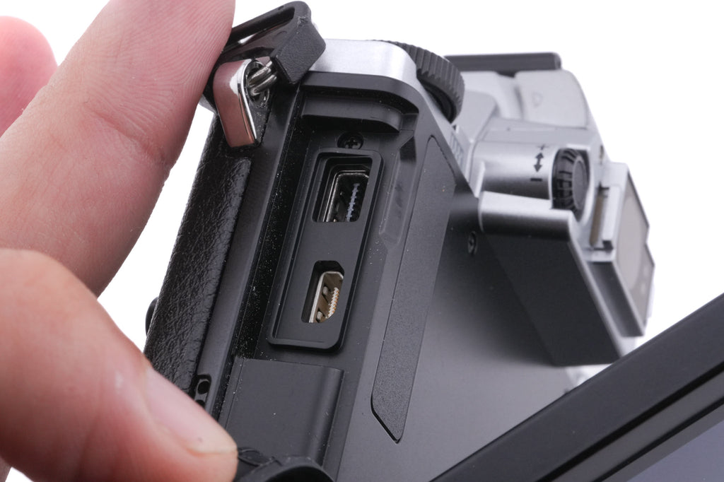 Olympus OM-D E-M5 + FL-LM2 Flash