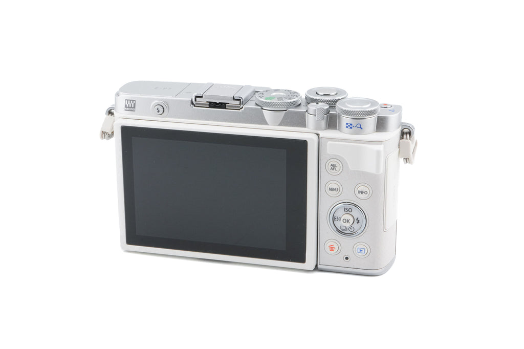 Olympus PEN E-P7